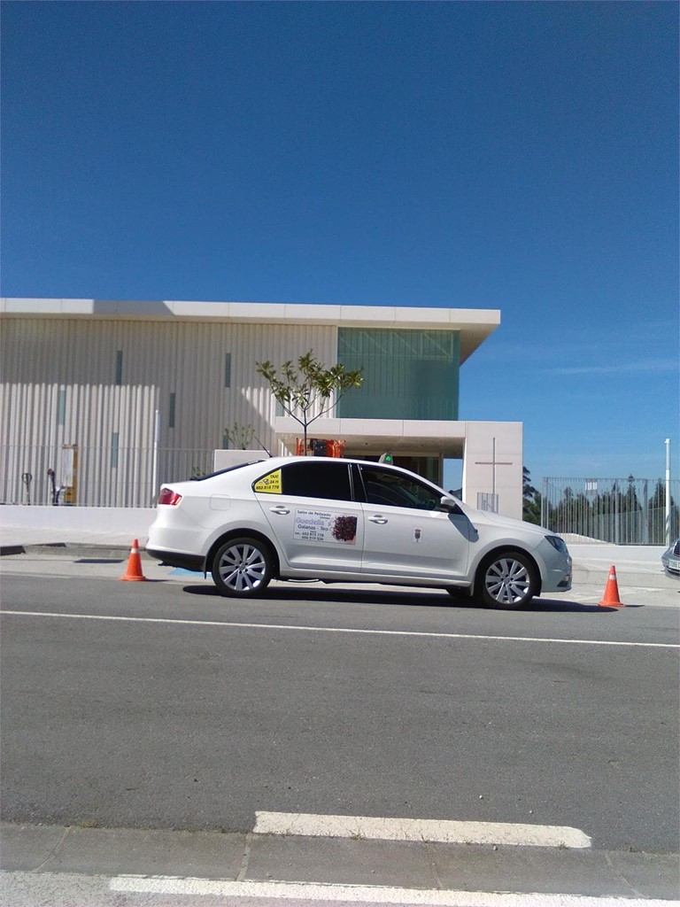 Pide servicio de Taxi milladoiro a cualquier destino